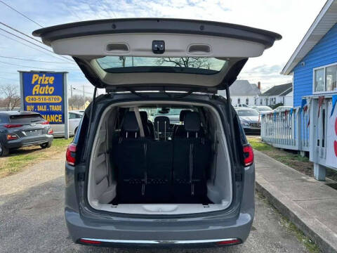 2022 Chrysler Pacifica Touring L