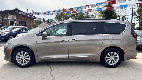 2018 Chrysler Pacifica Touring L