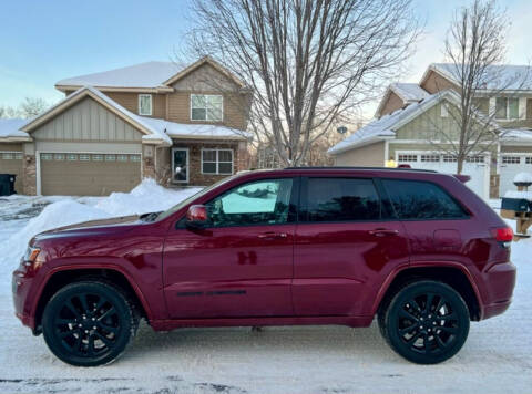 2018 Jeep Grand Cherokee for sale at You Win Auto in Burnsville MN