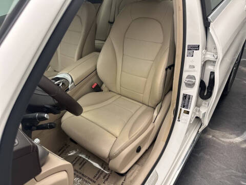 2015 Mercedes-Benz C-Class C 300