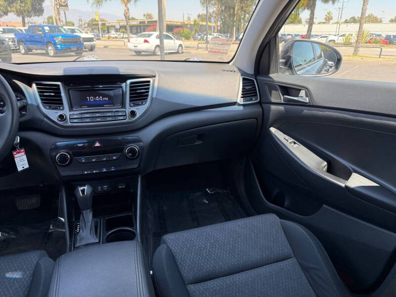 2017 Hyundai Tucson SE