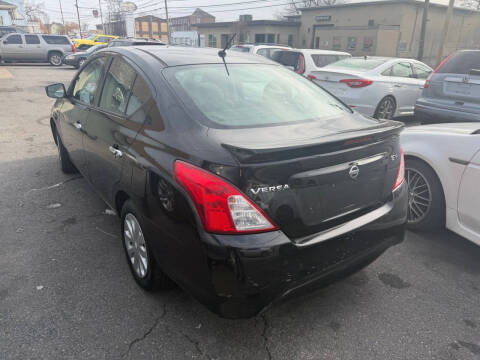 2016 Nissan Versa 1.6 SV