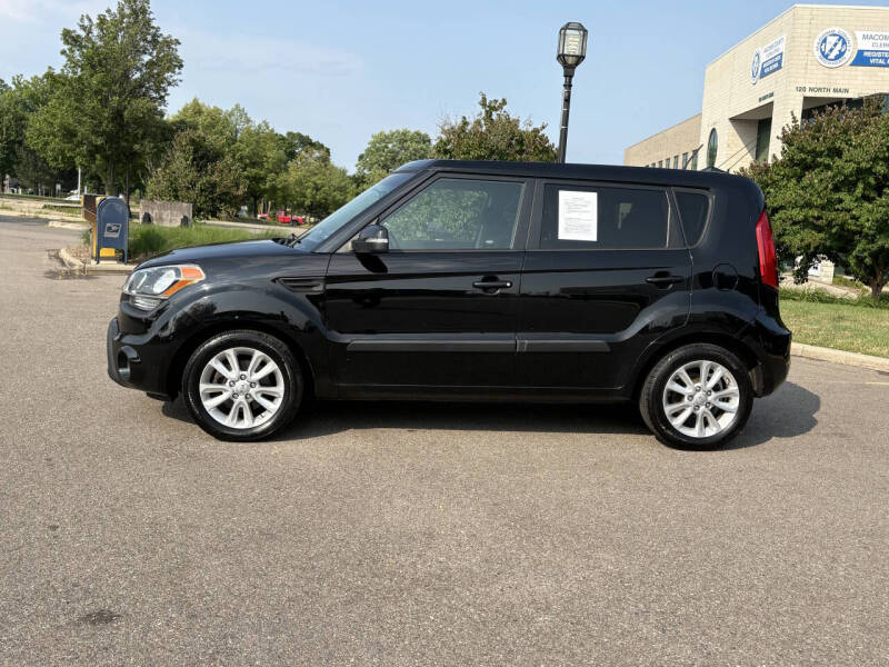 2013 Kia Soul +