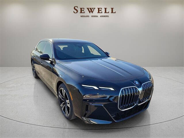 2026 BMW 7 Series 740i