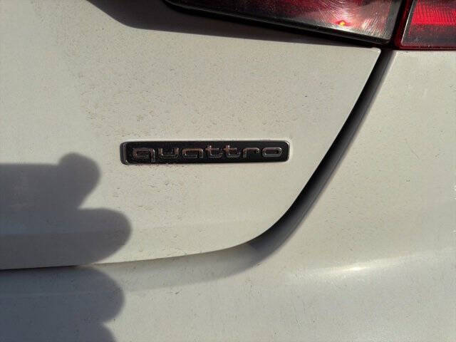 2022 Audi A4 quattro S line Prem Plus 45 TFSI