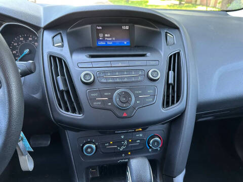 2017 Ford Focus S