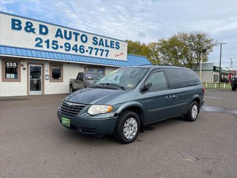 2006 Chrysler Town and Country for sale at B & D Auto Sales Inc. in Fairless Hills PA