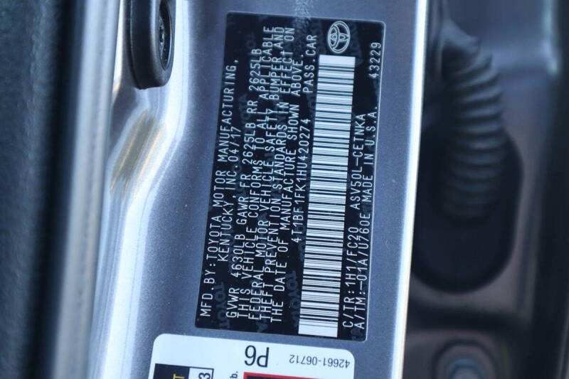 2017 Toyota Camry LE