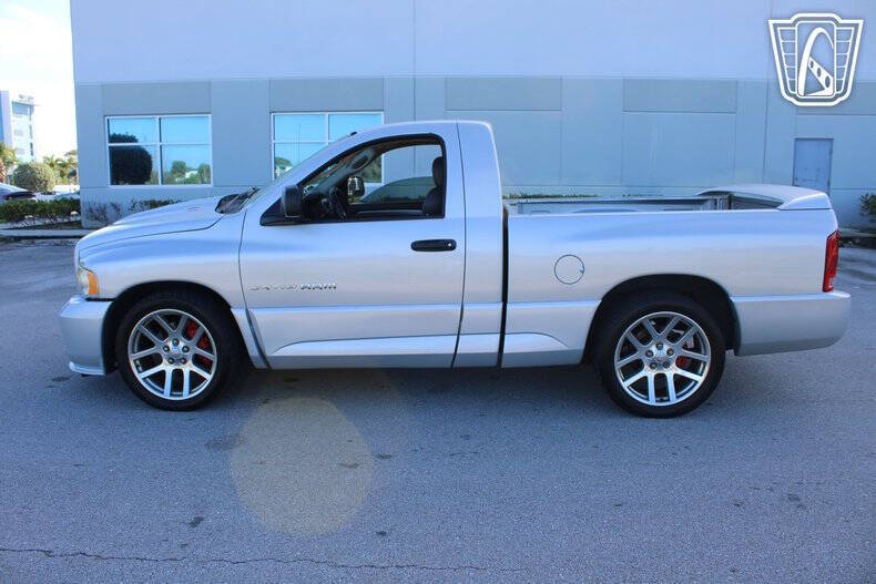 2005 Dodge Ram 1500 SRT-10