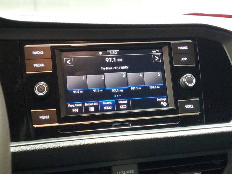 2020 Volkswagen Jetta R-Line