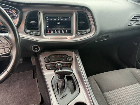 2023 Dodge Challenger SXT