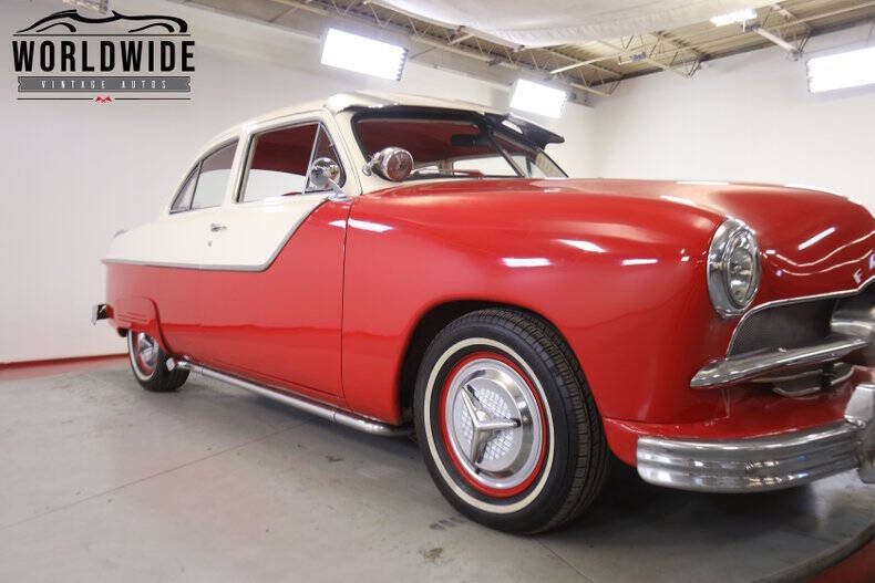 1949 Ford Custom Deluxe
