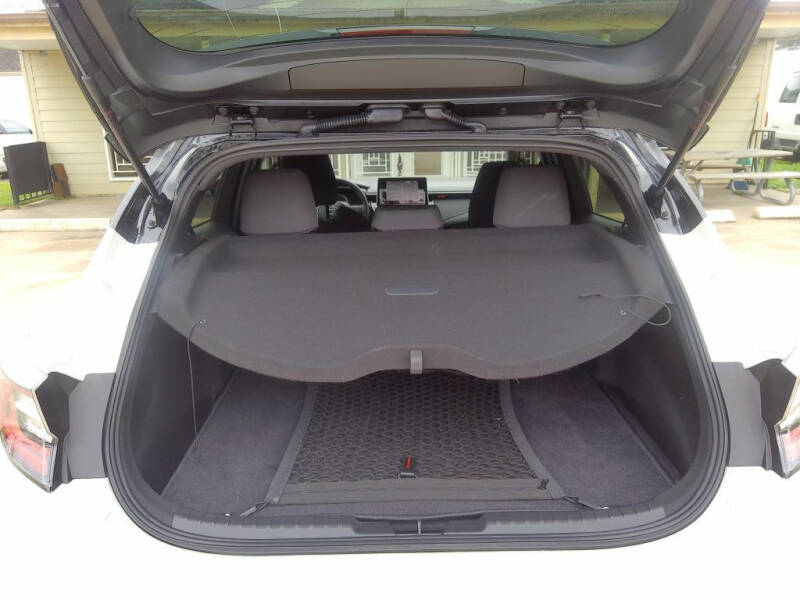 2022 Toyota Corolla Hatchback SE