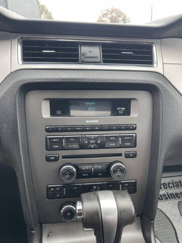 2010 Ford Mustang V6