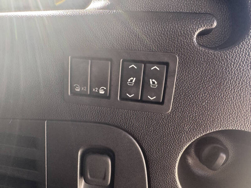 2017 GMC Yukon XL SLT