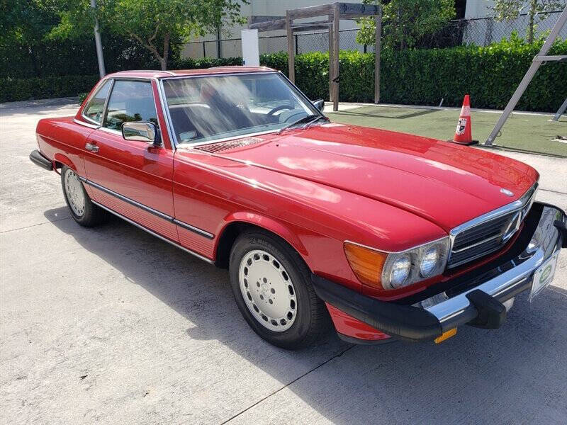 1989 Mercedes-Benz 560-Class 2