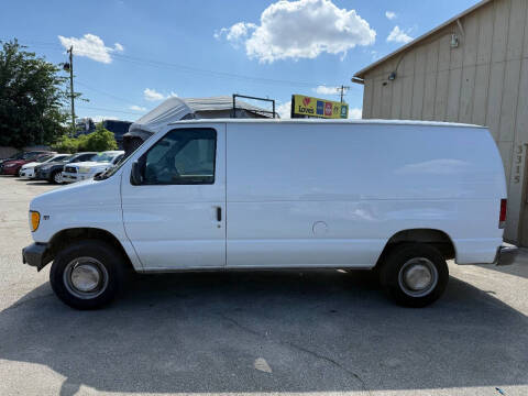 2002 Ford E-Series E-250