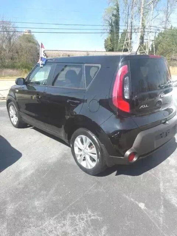 2015 Kia Soul +