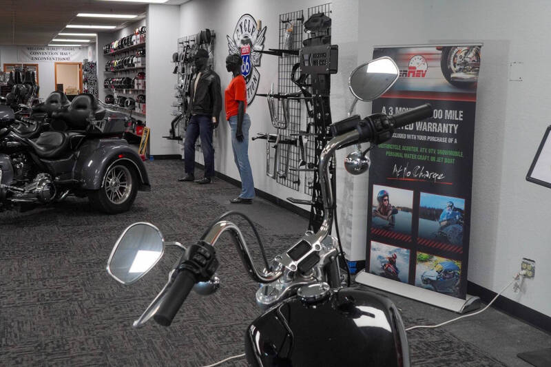 2022 Harley-Davidson Softail Standard