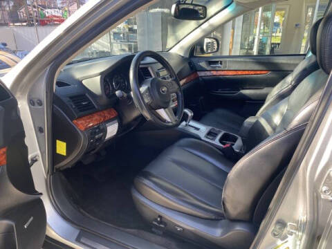 2011 Subaru Outback 2.5i Limited