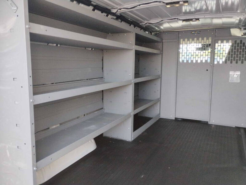 2021 Chevrolet Express 2500