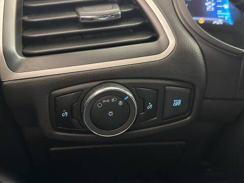 2024 Ford Edge SE