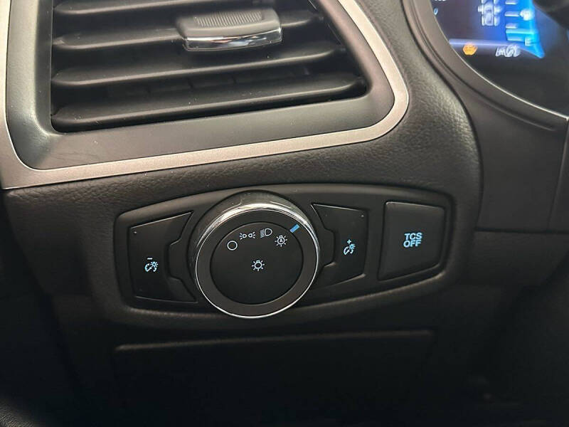 2024 Ford Edge SE