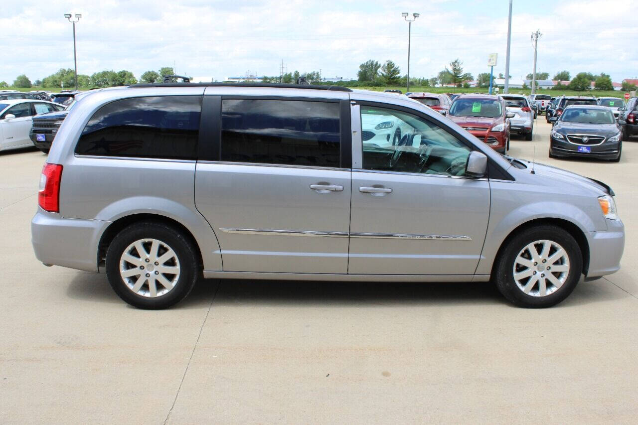 2016 Chrysler Town and Country for sale at Cresco Motor Company in Cresco, IA