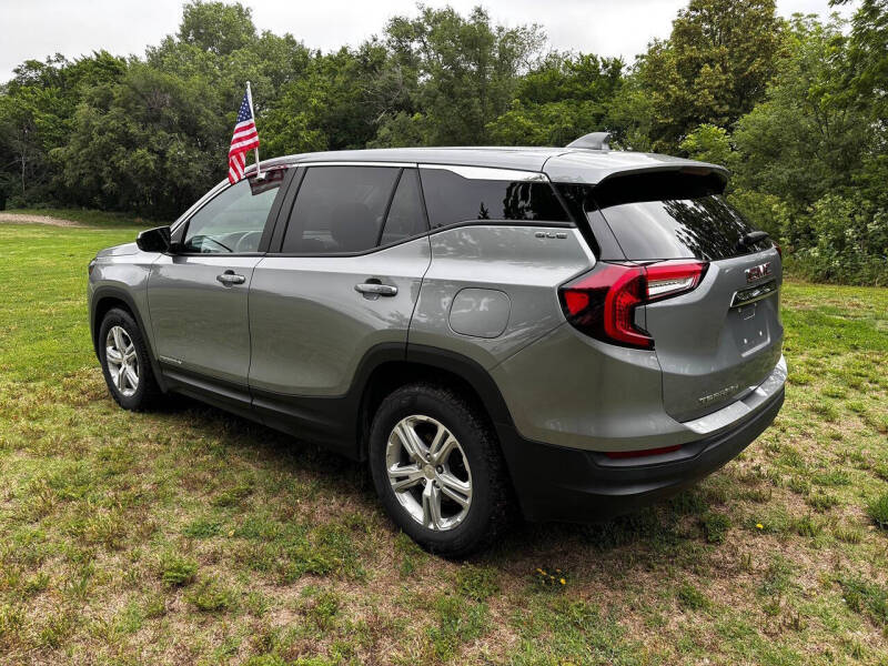 2024 GMC Terrain SLE