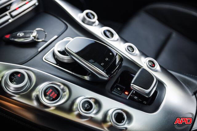 2017 Mercedes-Benz AMG GT