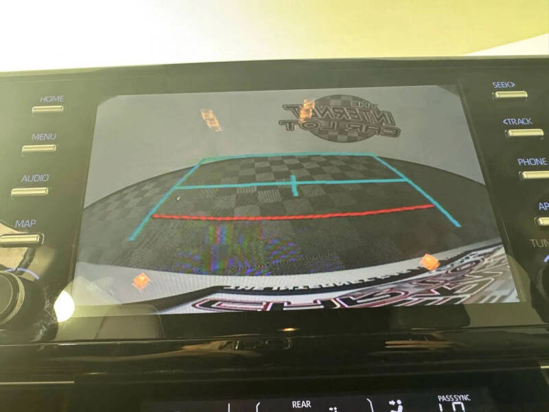 2021 Toyota Sienna XLE 7-Passenger