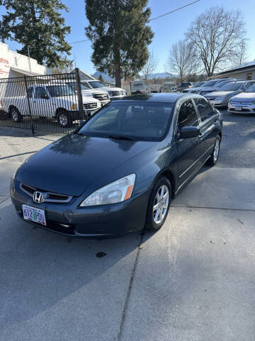 2004 Honda Accord for sale at J & L MOTORHOUSE LLC in Grants Pass OR
