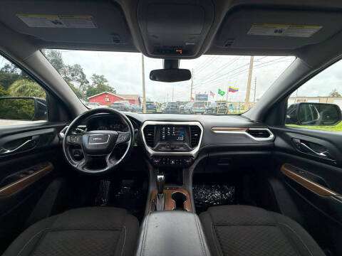 2017 GMC Acadia SLE-1