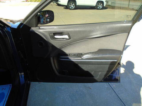 2017 Dodge Charger SE