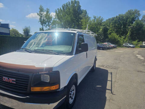 2014 GMC Savana 2500
