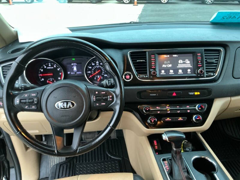 2019 Kia Sedona EX