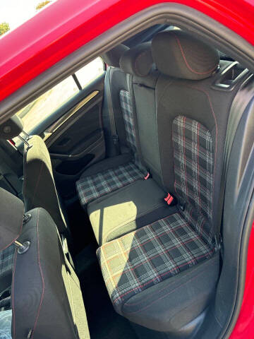 2017 Volkswagen Golf GTI S