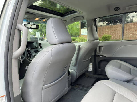2017 Toyota Sienna