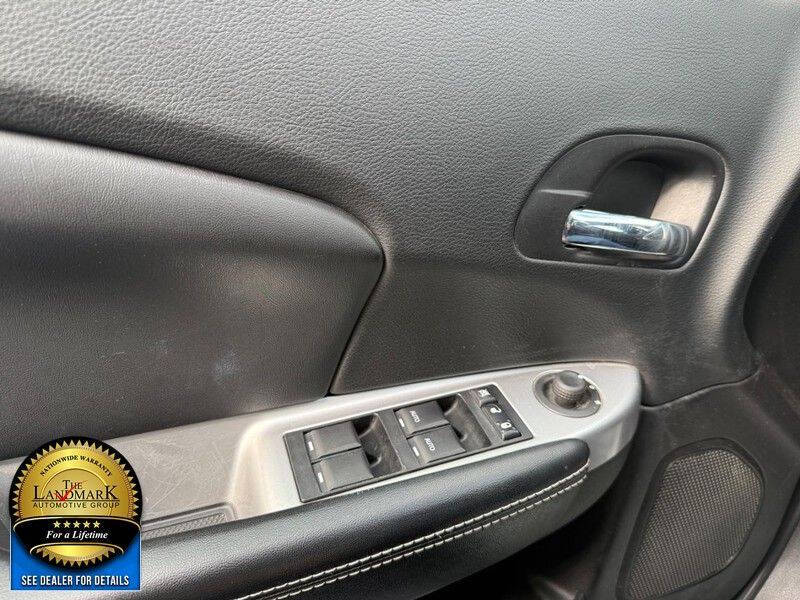 2012 Chrysler 200 Limited