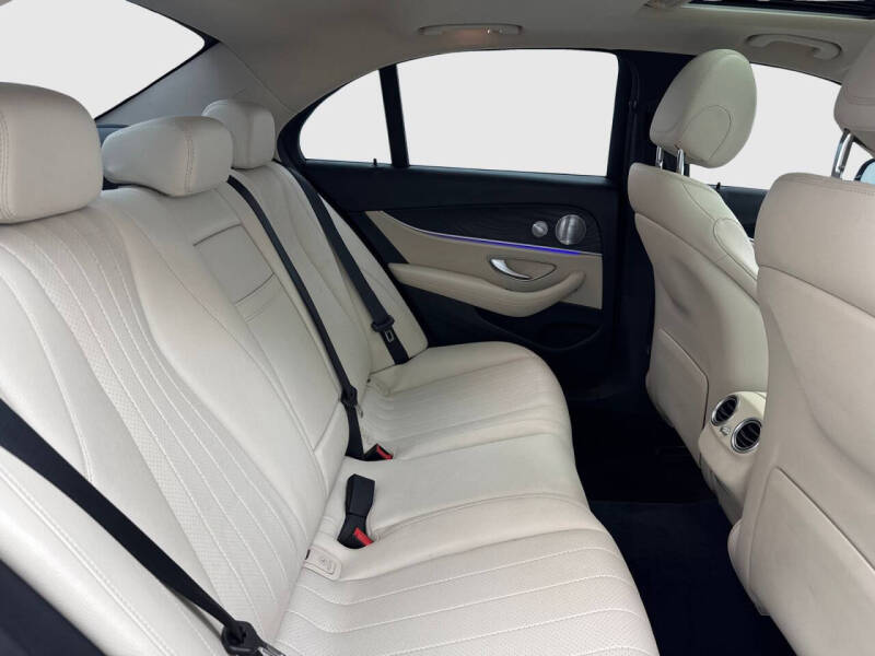 2019 Mercedes-Benz E-Class E 300