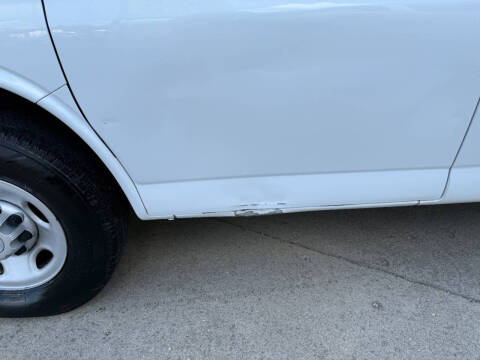 2017 Chevrolet Express 2500