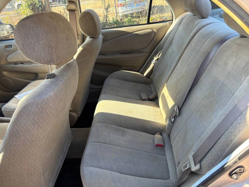 2001 Toyota Corolla LE