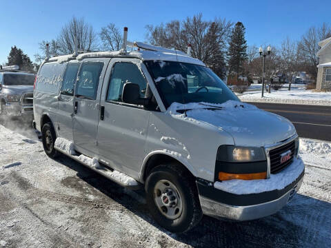 2014 GMC Savana for sale at REECIA MOTORS LLC in Cambridge MN