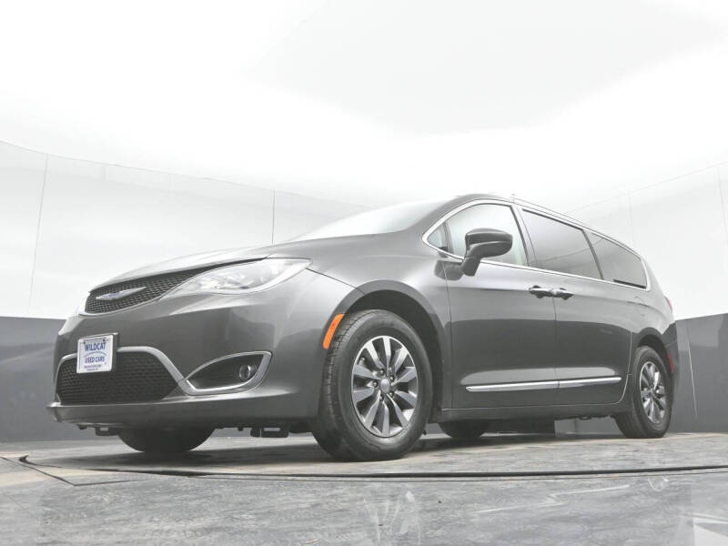 2020 Chrysler Pacifica Touring L Plus