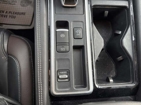 2024 Nissan Pathfinder Platinum