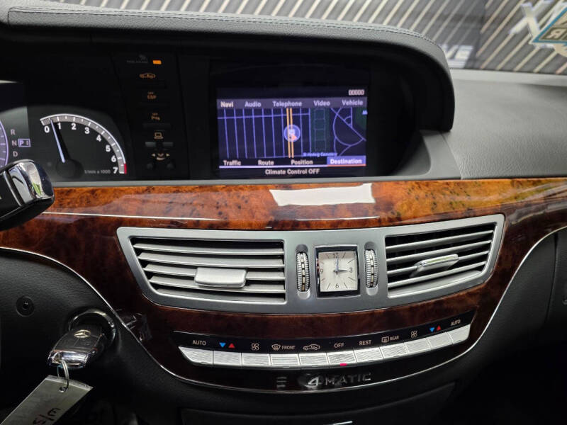 2008 Mercedes-Benz S-Class S 550 4MATIC