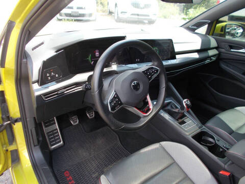 2022 Volkswagen Golf GTI Autobahn