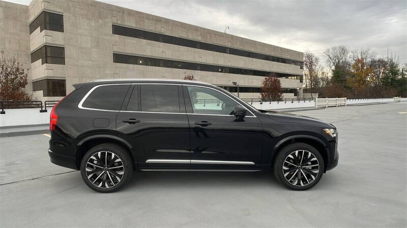 2026 Volvo XC90 B6 Plus 7P