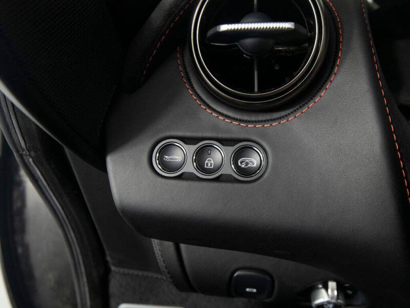 2018 McLaren 720S Performance