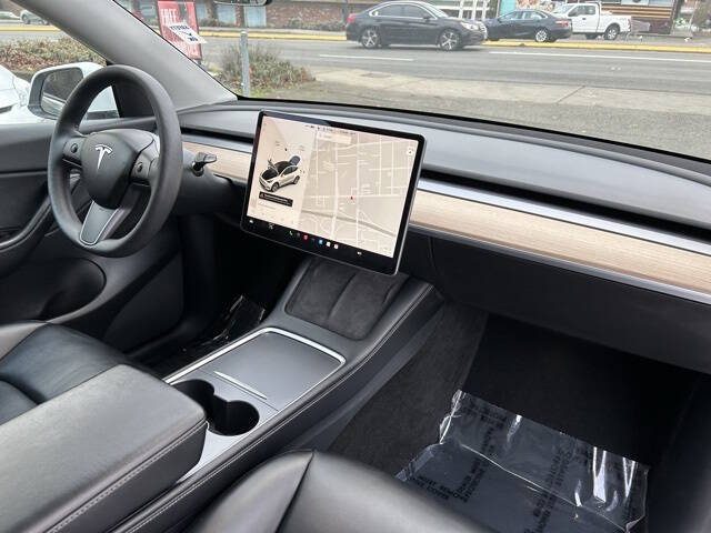 2021 Tesla Model Y Long Range photo 21